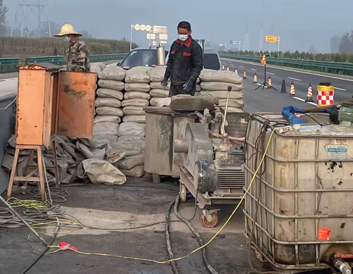 黑河高速路病害处理